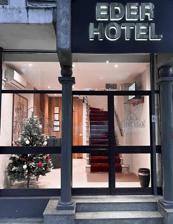 Hotel Eder Tirana 3*,