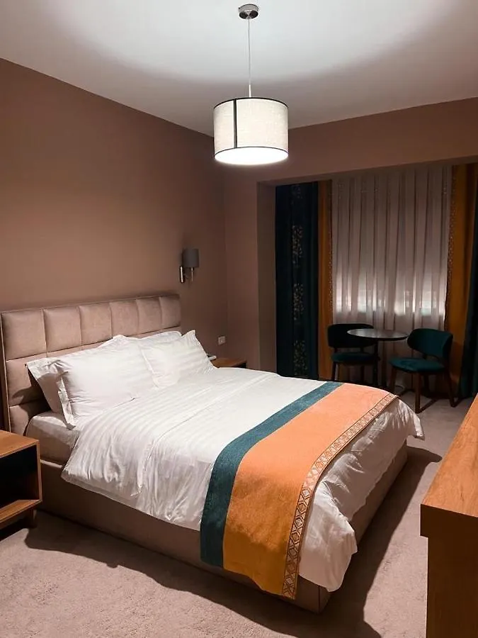 Hotel Eder Tirana